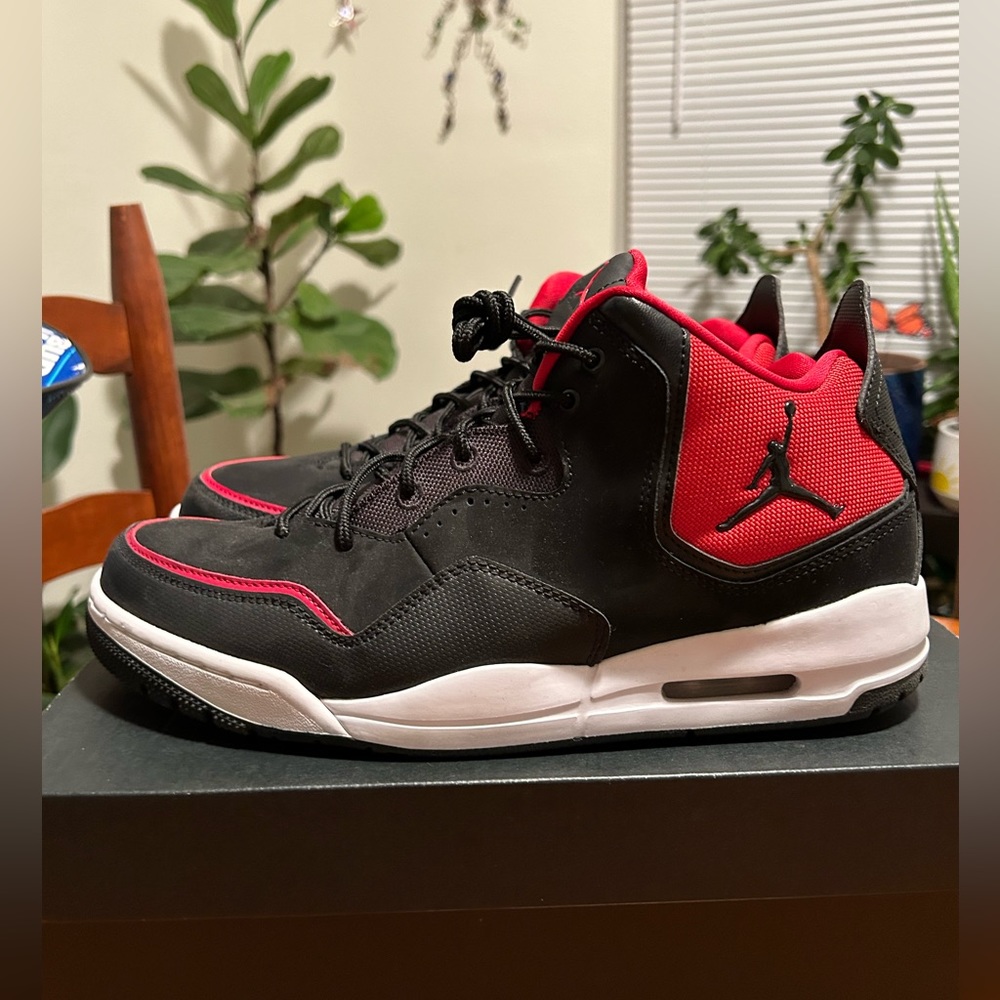 Jordan Courtside 23 ‘Gym Red’